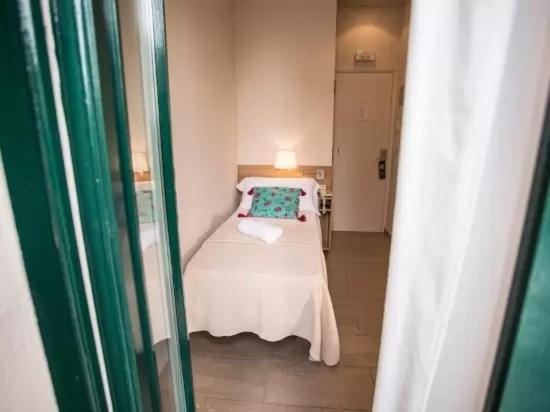 Hotel Kalima Кальдес-де-Эстрак Экстерьер фото