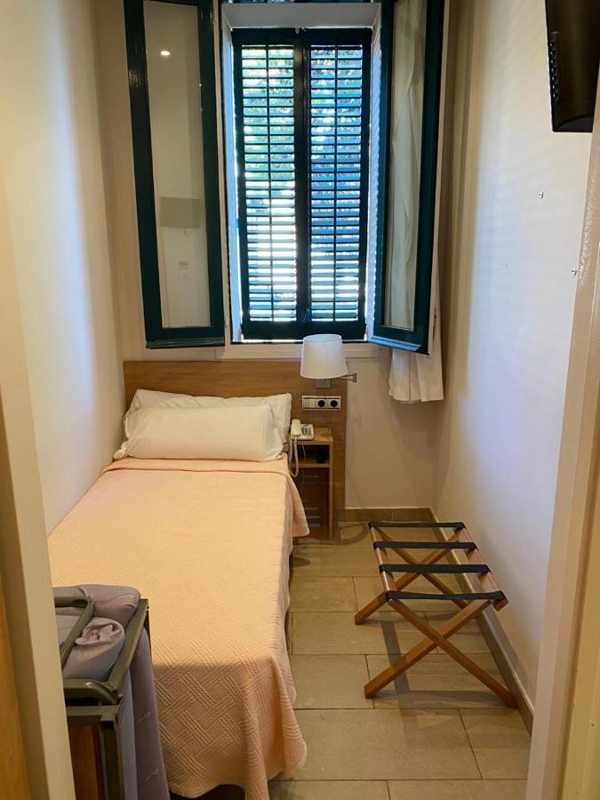 Hotel Kalima Кальдес-де-Эстрак Экстерьер фото